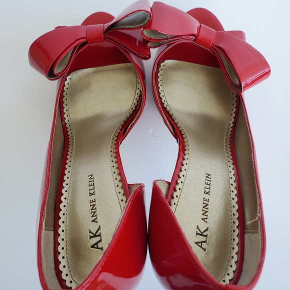 Ann Klein Mafaraday Candy Red Bow Heels Pumps PinUp - Picture 8 of 14
